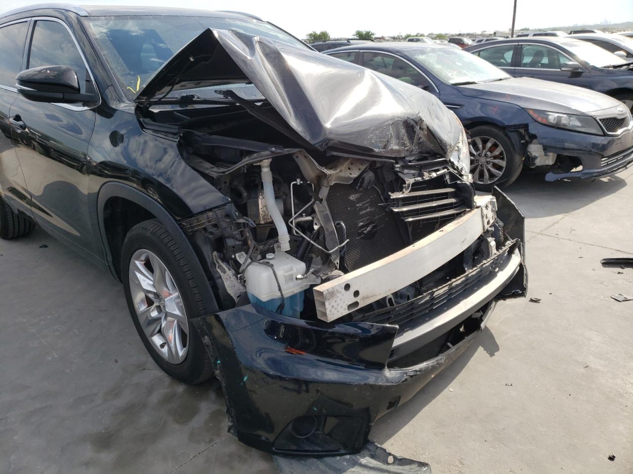 Photo 9 from auction – 2014 TOYOTA HIGHLANDER with VIN 5TDYKRFH0ES028366