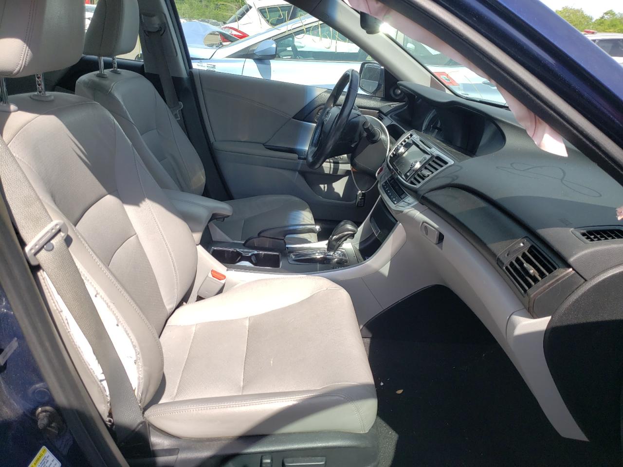 Photo 5 from auction – 2013 HONDA ACCORD EXL with VIN 1HGCR2F80DA158349