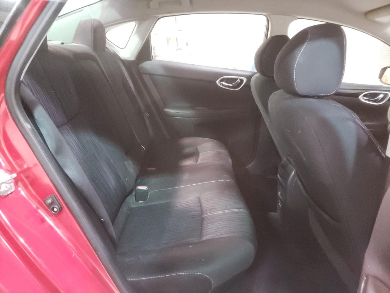 Photo 6 from auction – 2018 NISSAN SENTRA S with VIN 3N1AB7AP1JL603761