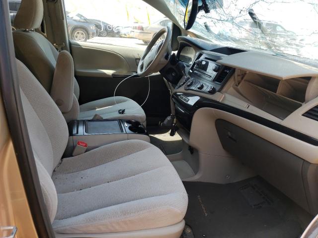 Photo 5 from auction – 2012 TOYOTA SIENNA LE with VIN 5TDKK3DC8CS178300