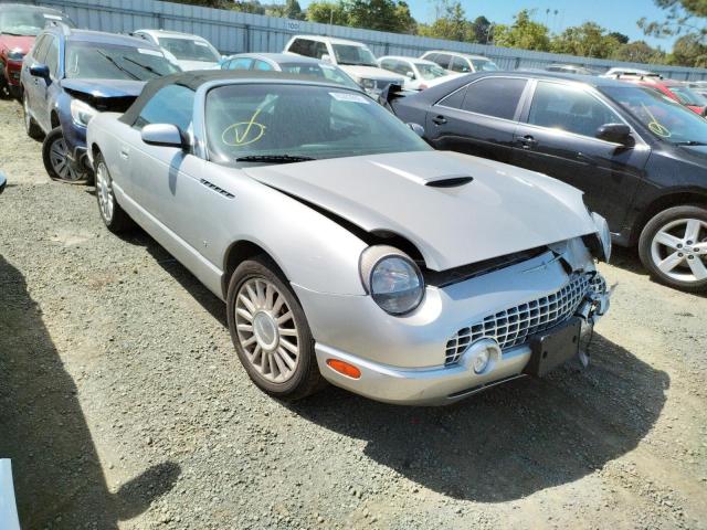 FORD THUNDERBIR 2004 with VIN 1FAHP60A04Y107220 - Photo from auction