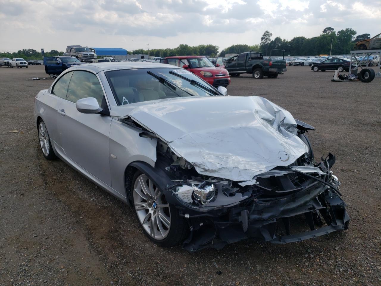 BMW 335 I 2013 with VIN WBADX7C56DE746181 - Photo from auction