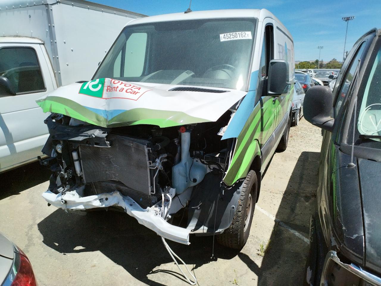 Photo 2 from auction – 2018 FREIGHTLINER SPRINTER with VIN WD3PE7CD6JP616893