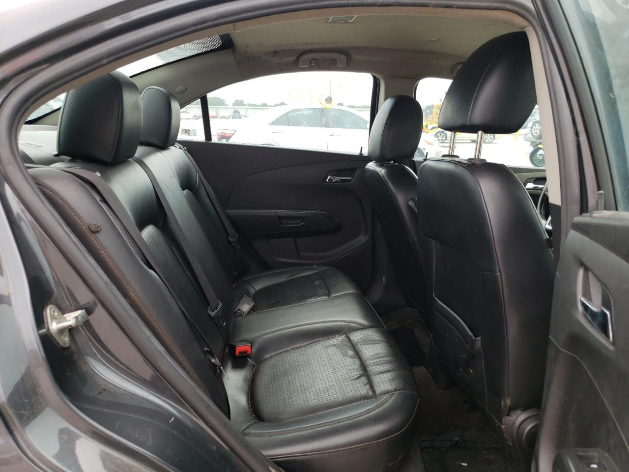 Photo 6 from auction – 2013 CHEVROLET SONIC LTZ with VIN 1G1JE5SG5D4168043
