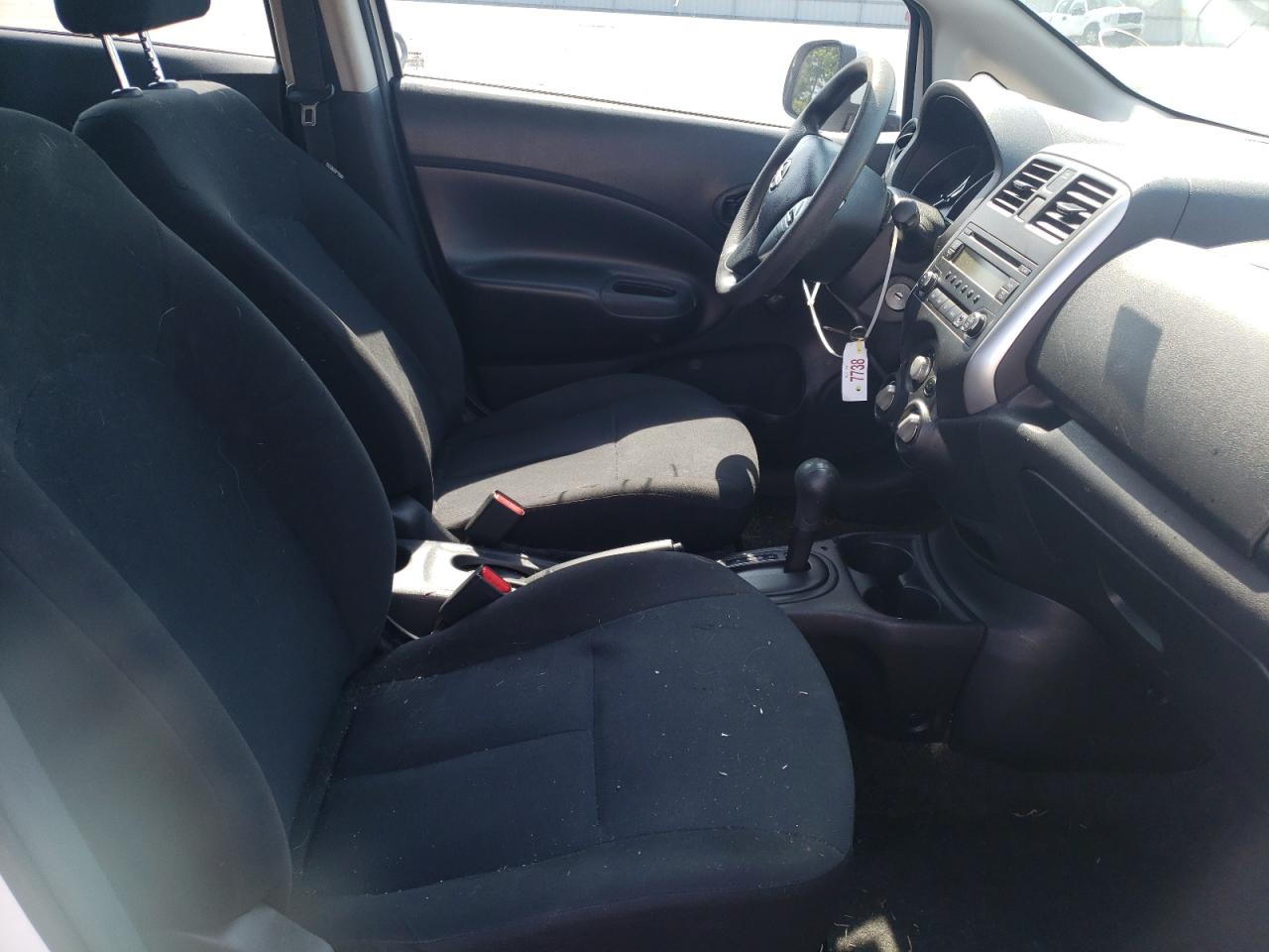 Photo 5 from auction – 2014 NISSAN VERSA NOTE with VIN 3N1CE2CP3EL407942