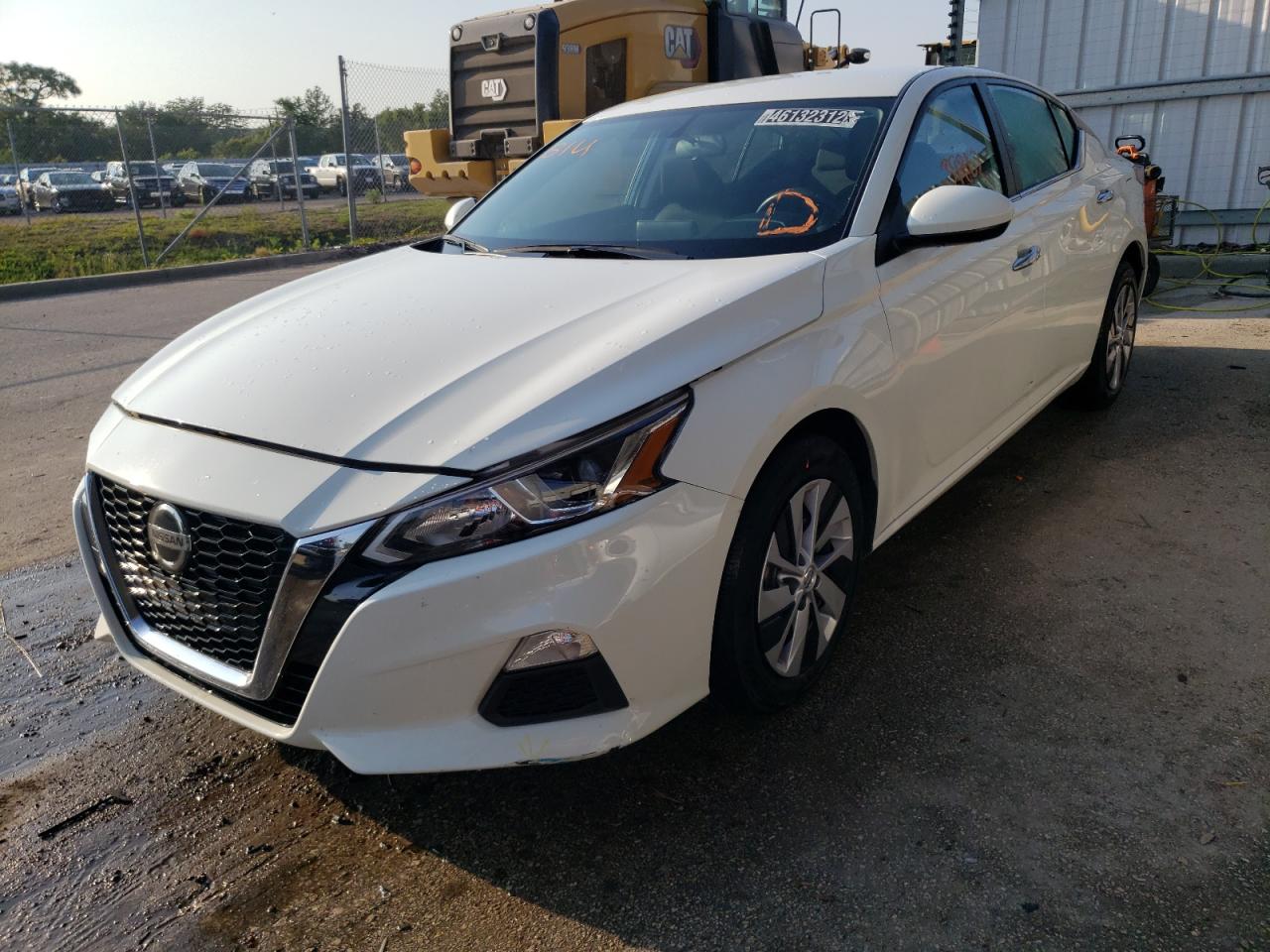 Photo 2 from auction – 2020 NISSAN ALTIMA S with VIN 1N4BL4BV7LC243104