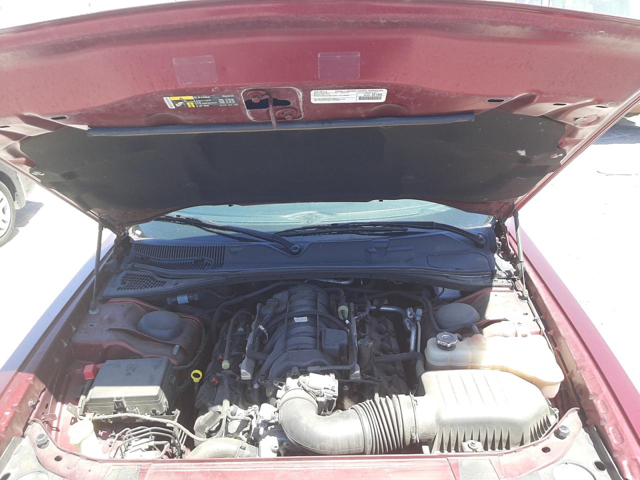 Photo 12 from auction – 2019 DODGE CHALLENGER with VIN 2C3CDZBT2KH641182