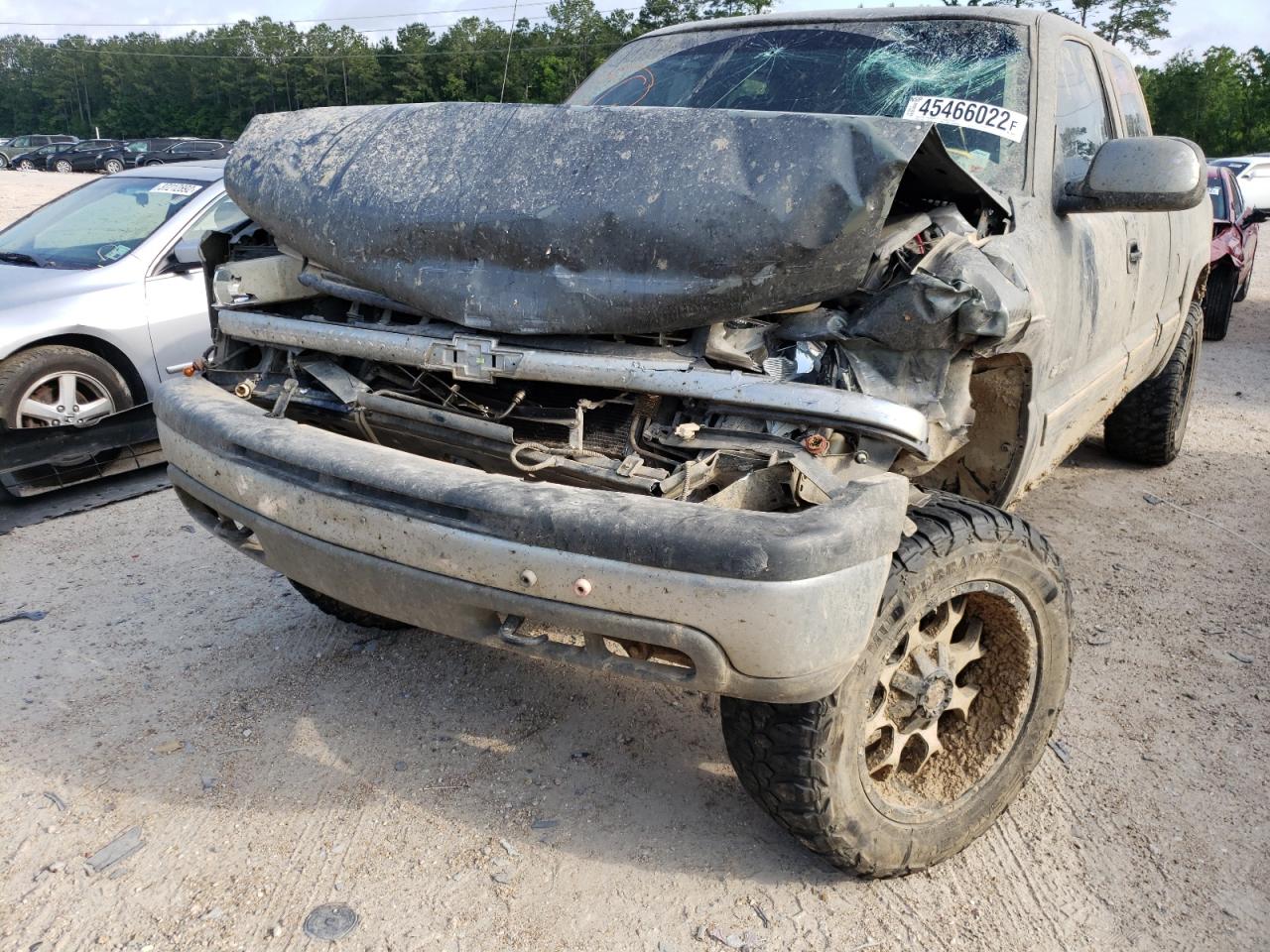 Photo 9 from auction – 2001 CHEVROLET SILVERADO with VIN 2GCEK19T411380761