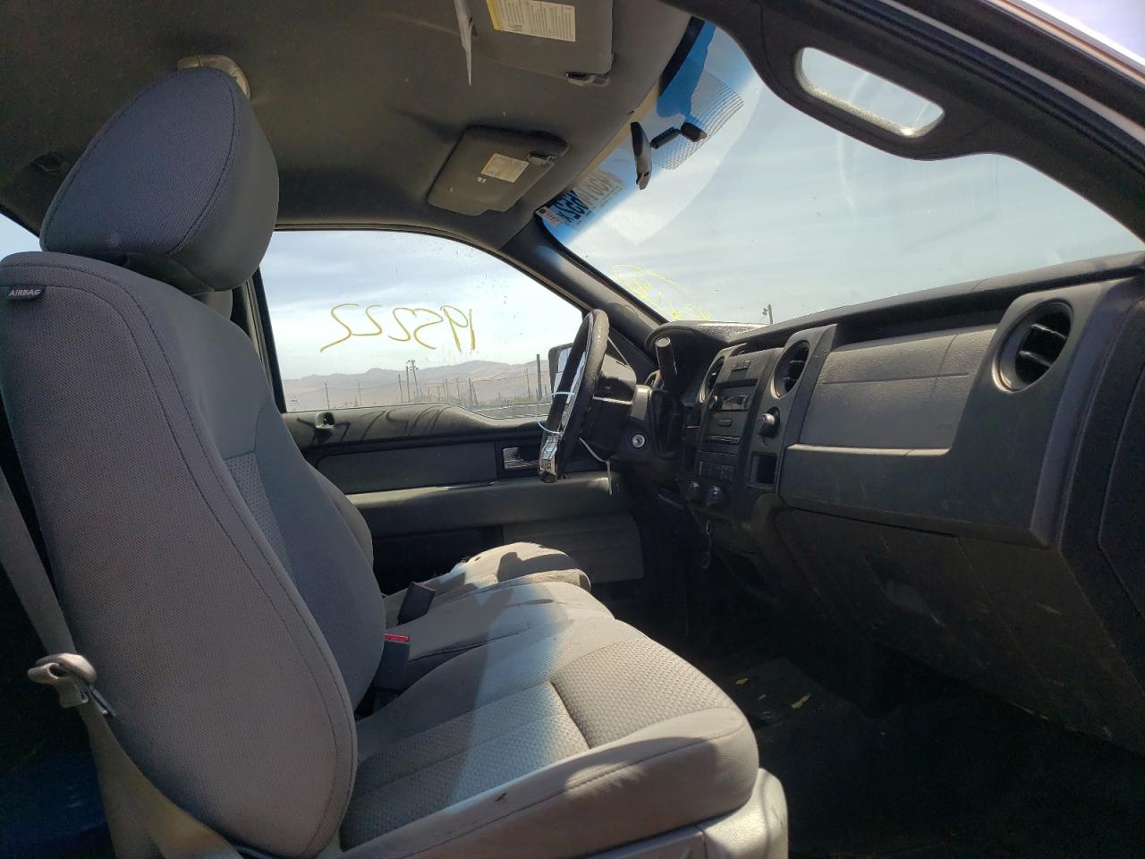 Photo 5 from auction – 2013 FORD F150 with VIN 1FTMF1CM4DKE34677