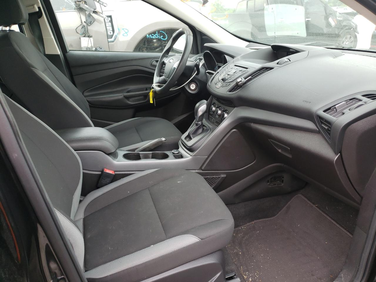 Photo 5 from auction – 2015 FORD ESCAPE S with VIN 1FMCU0F79FUA66744