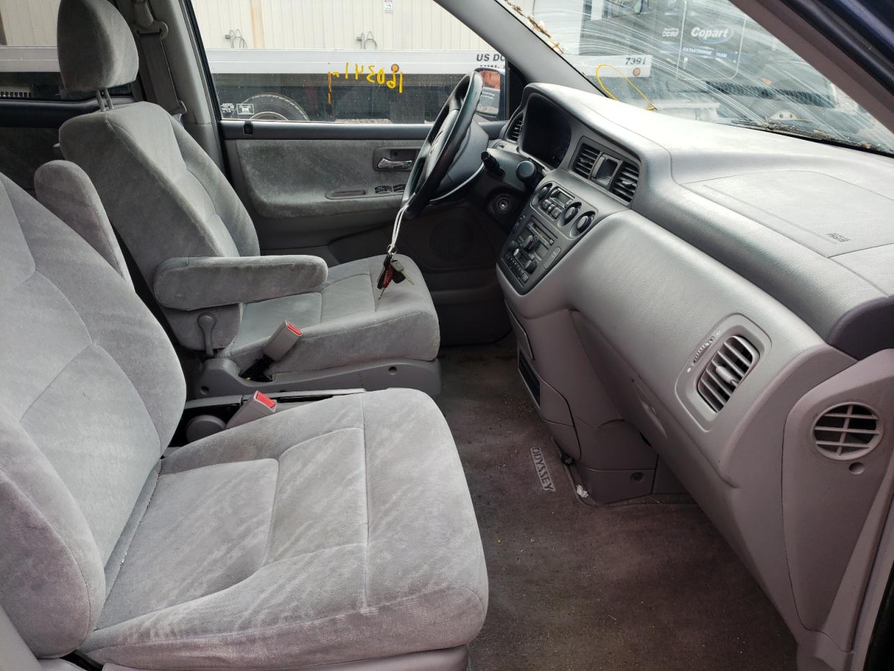 Photo 5 from auction – 2004 HONDA ODYSSEY EX with VIN 5FNRL18864B127180