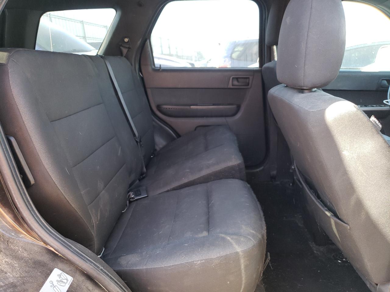 Photo 6 from auction – 2012 FORD ESCAPE XLT with VIN 1FMCU9D7XCKA85009