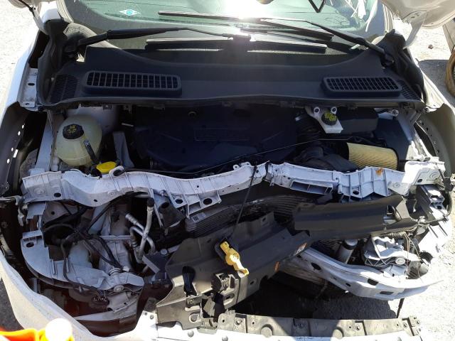 Photo 7 from auction – 2017 FORD ESCAPE SE with VIN 1FMCU0G96HUE73956