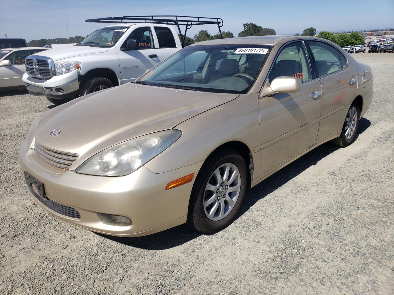 Photo 2 from auction – 2002 LEXUS ES 300 with VIN JTHBF30G720049915