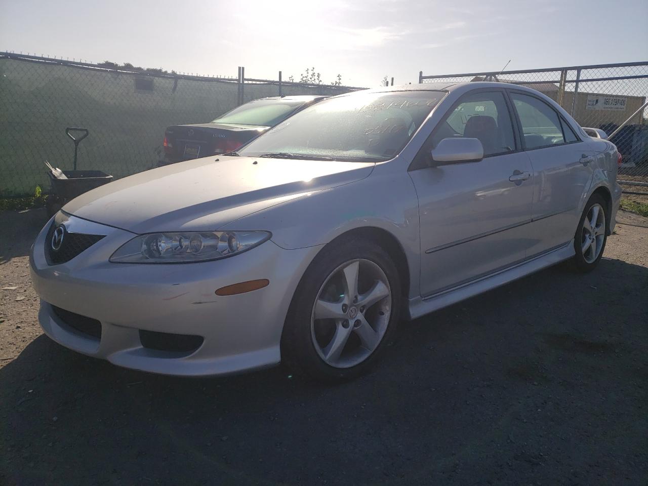 Photo 2 from auction – 2004 MAZDA 6 S with VIN 1YVHP80D245N13396
