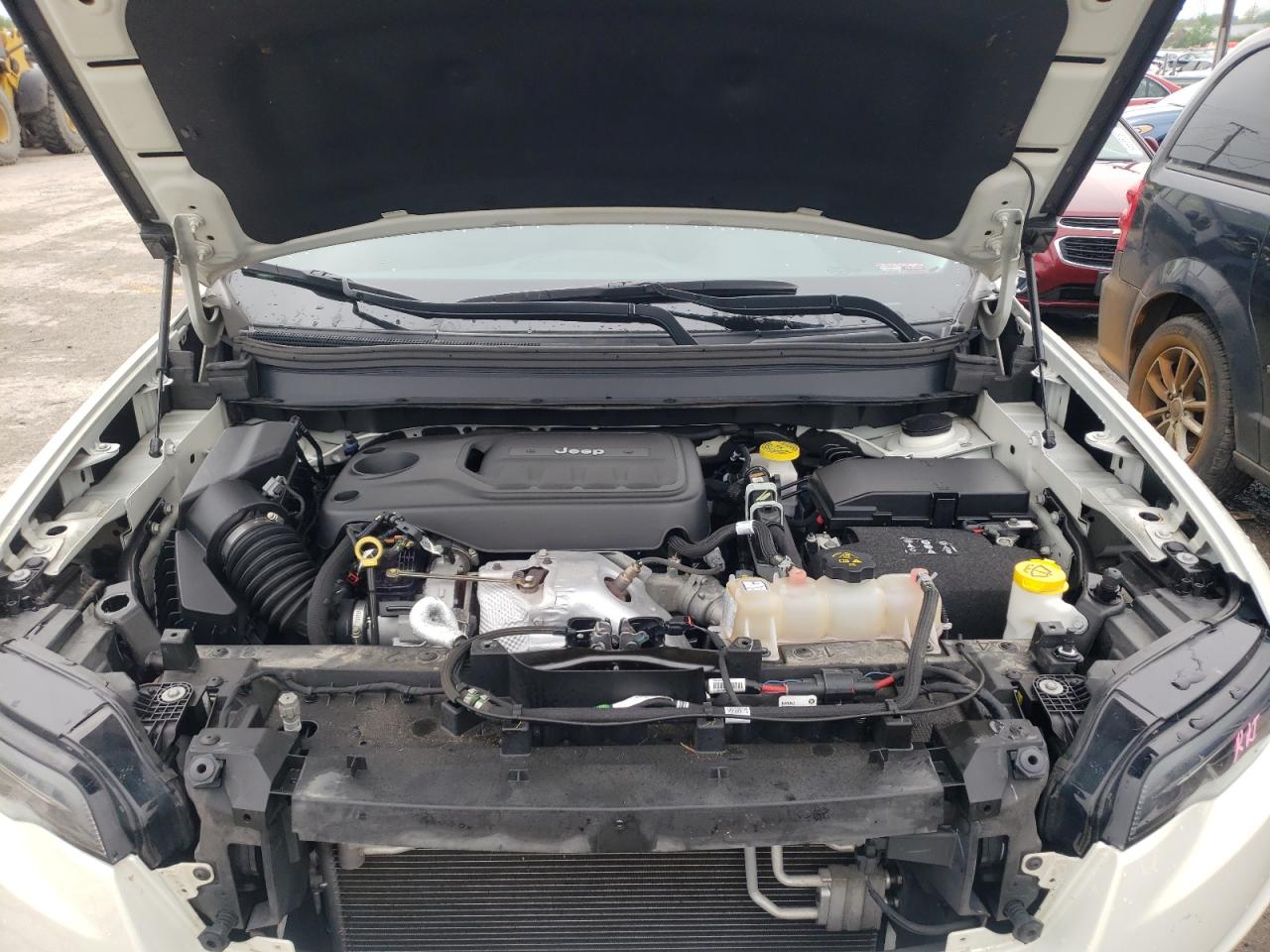 Photo 7 from auction – 2019 JEEP CHEROKEE L with VIN 1C4PJMLN6KD294218