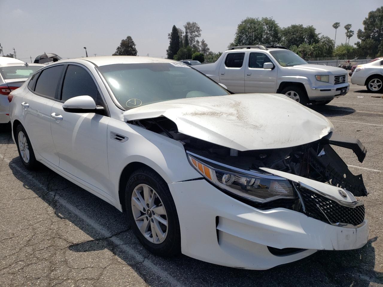 Photo 1 from auction – 2018 KIA OPTIMA LX with VIN KNAGT4L34J5198828