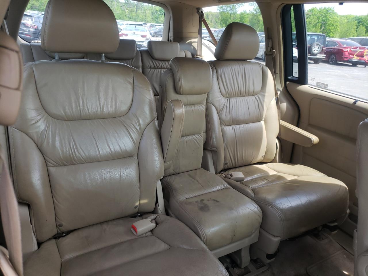 Photo 6 from auction – 2005 HONDA ODYSSEY EX with VIN 5FNRL38795B068212