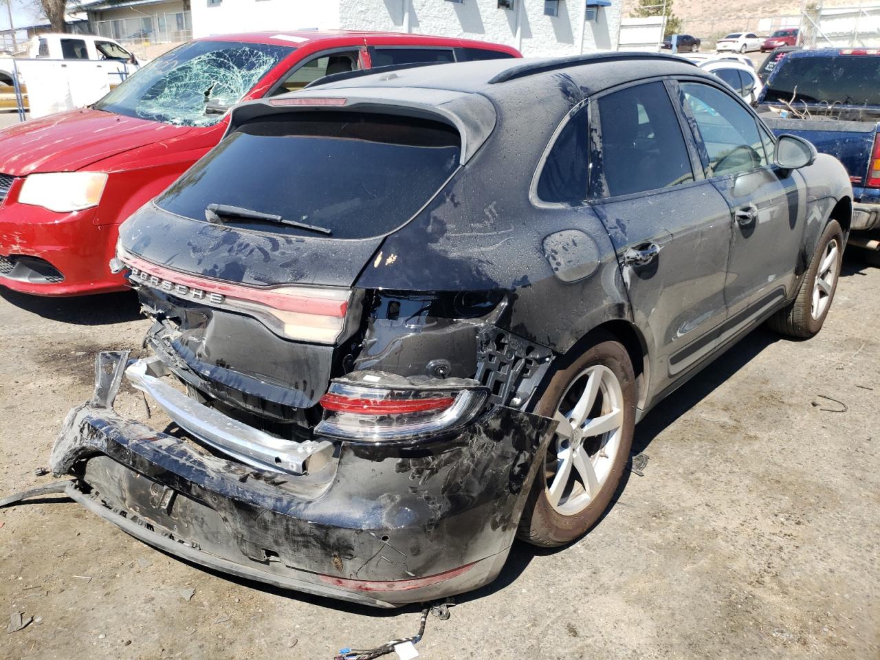 Photo 4 from auction – 2021 PORSCHE MACAN with VIN WP1AA2A56MLB13915