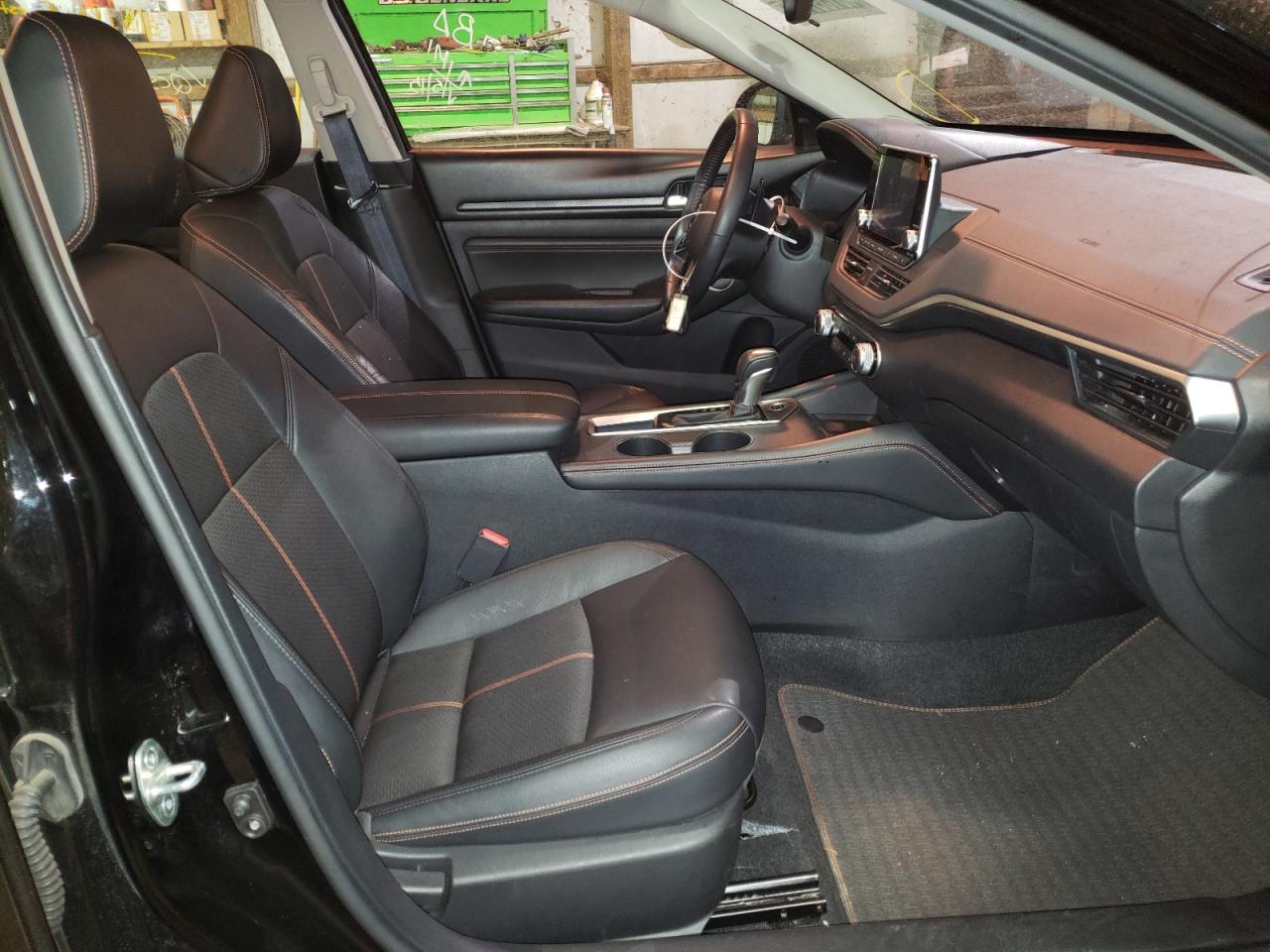 Photo 5 from auction – 2020 NISSAN ALTIMA SR with VIN 1N4BL4CV2LC234471