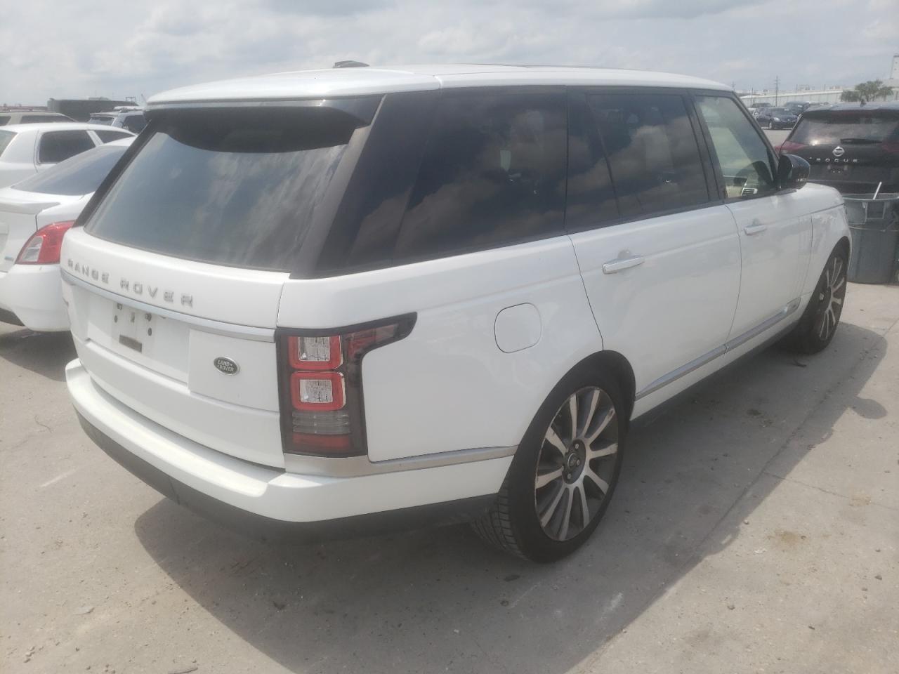 Photo 4 from auction – 2015 LAND ROVER RANGE ROVE with VIN SALGV3TF8FA197853