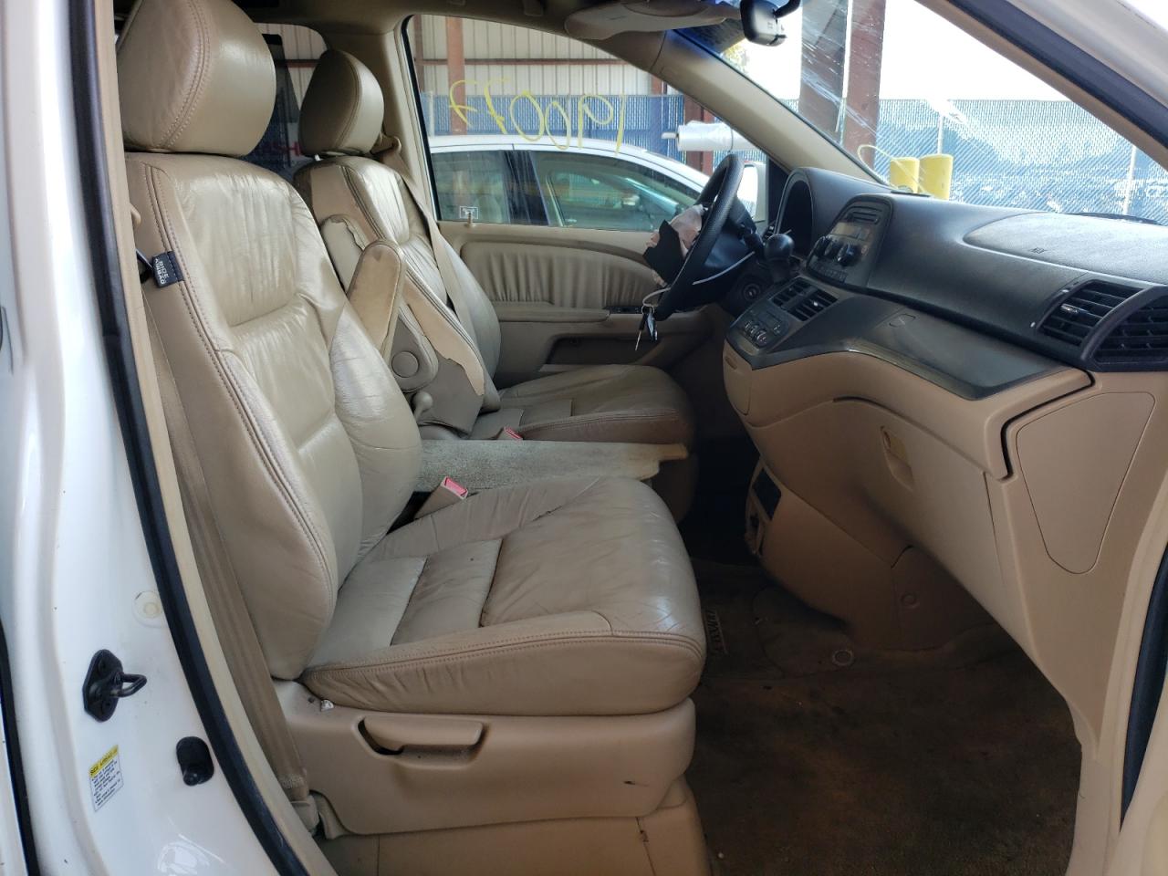 Photo 5 from auction – 2005 HONDA ODYSSEY EX with VIN 5FNRL38745B057117