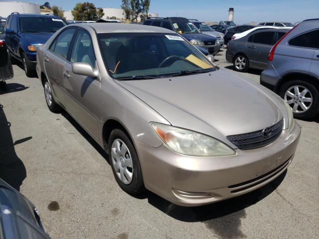 TOYOTA CAMRY LE 2004 with VIN 4T1BE32KX4U873971 - Photo from auction