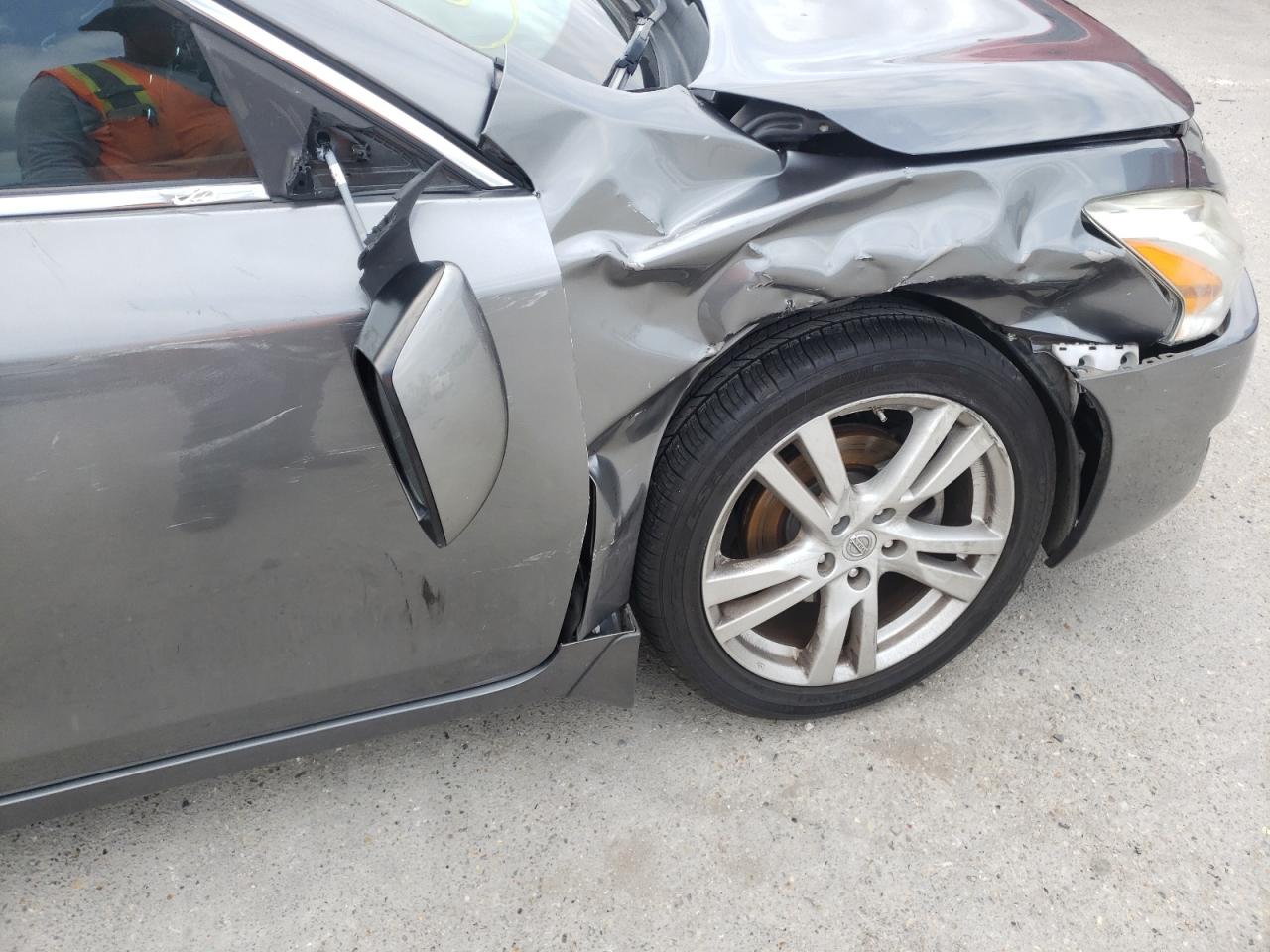 Photo 9 from auction – 2015 NISSAN ALTIMA 3.5 with VIN 1N4BL3AP0FC574186