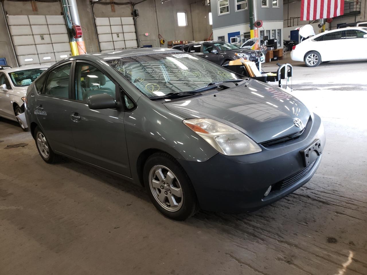 TOYOTA PRIUS 2005 with VIN JTDKB20U853118613 - Photo from auction