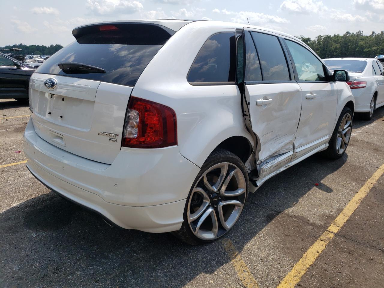 Photo 4 from auction – 2013 FORD EDGE SPORT with VIN 2FMDK4AK0DBB81829