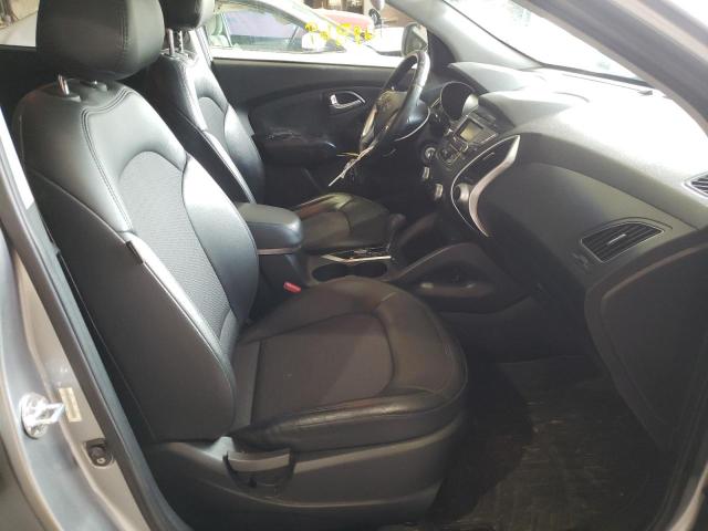 Photo 5 from auction – 2012 HYUNDAI TUCSON GLS with VIN KM8JUCAC8CU529935