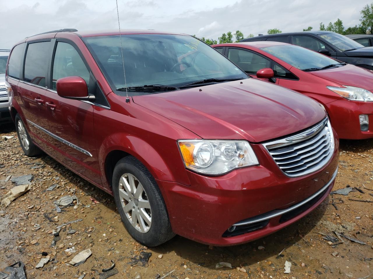 Photo 1 from auction – 2014 CHRYSLER TOWN & COU with VIN 2C4RC1BG5ER111817