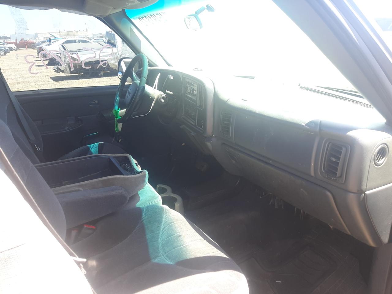 Photo 5 from auction – 2001 GMC NEW SIERRA with VIN 2GTEC19V311387831