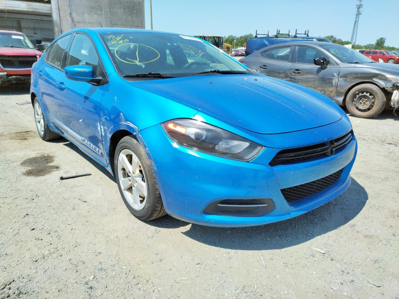 DODGE DART SXT 2015 with VIN 1C3CDFBBXFD253092 - Photo from auction