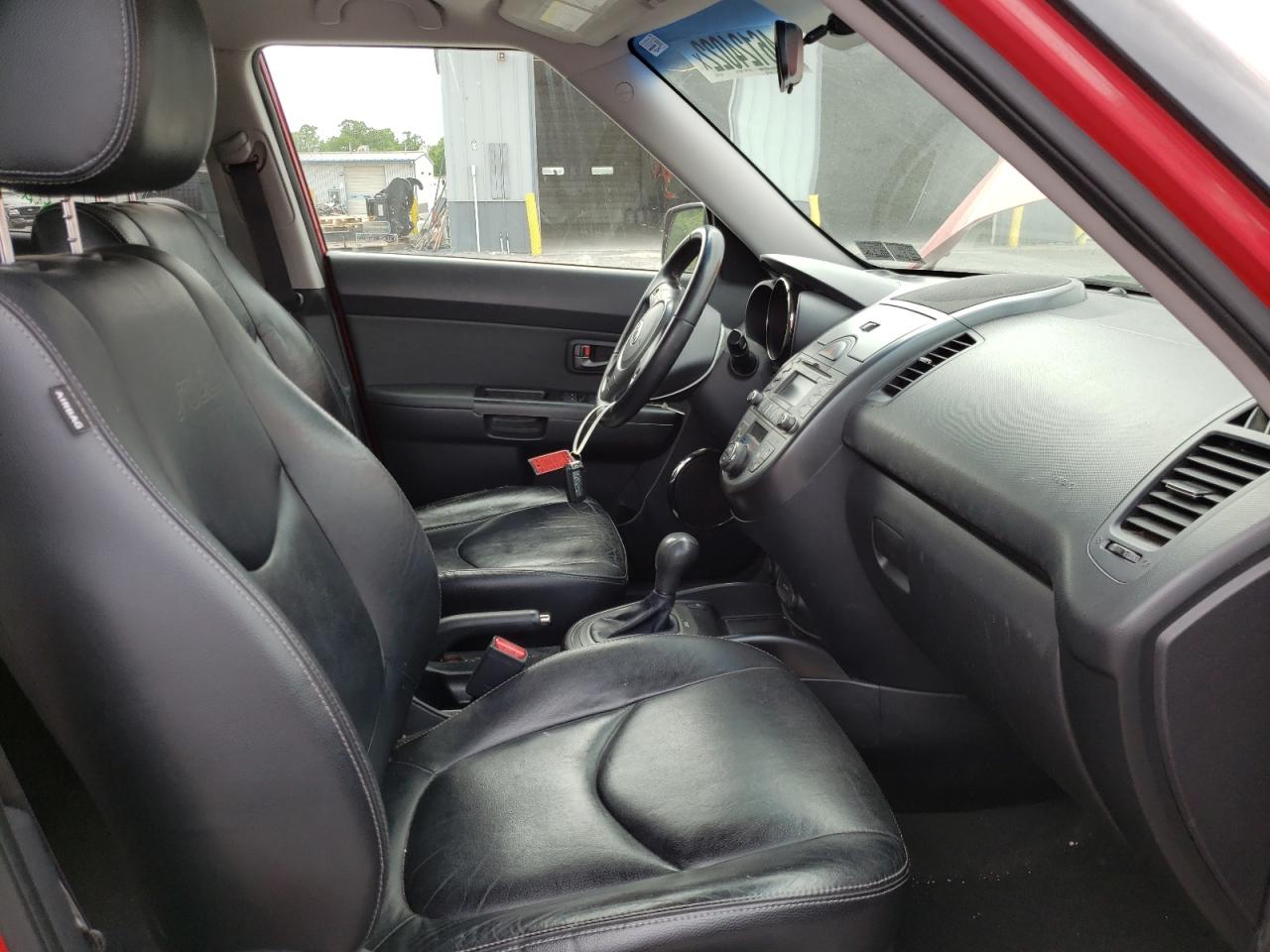 Photo 19 from auction – 2011 KIA SOUL with VIN KNDJT2A20B7291374