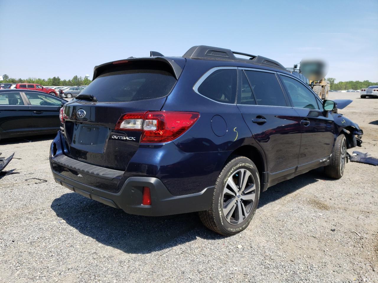 Photo 4 from auction – 2018 SUBARU OUTBACK 2. with VIN 4S4BSANC1J3219654