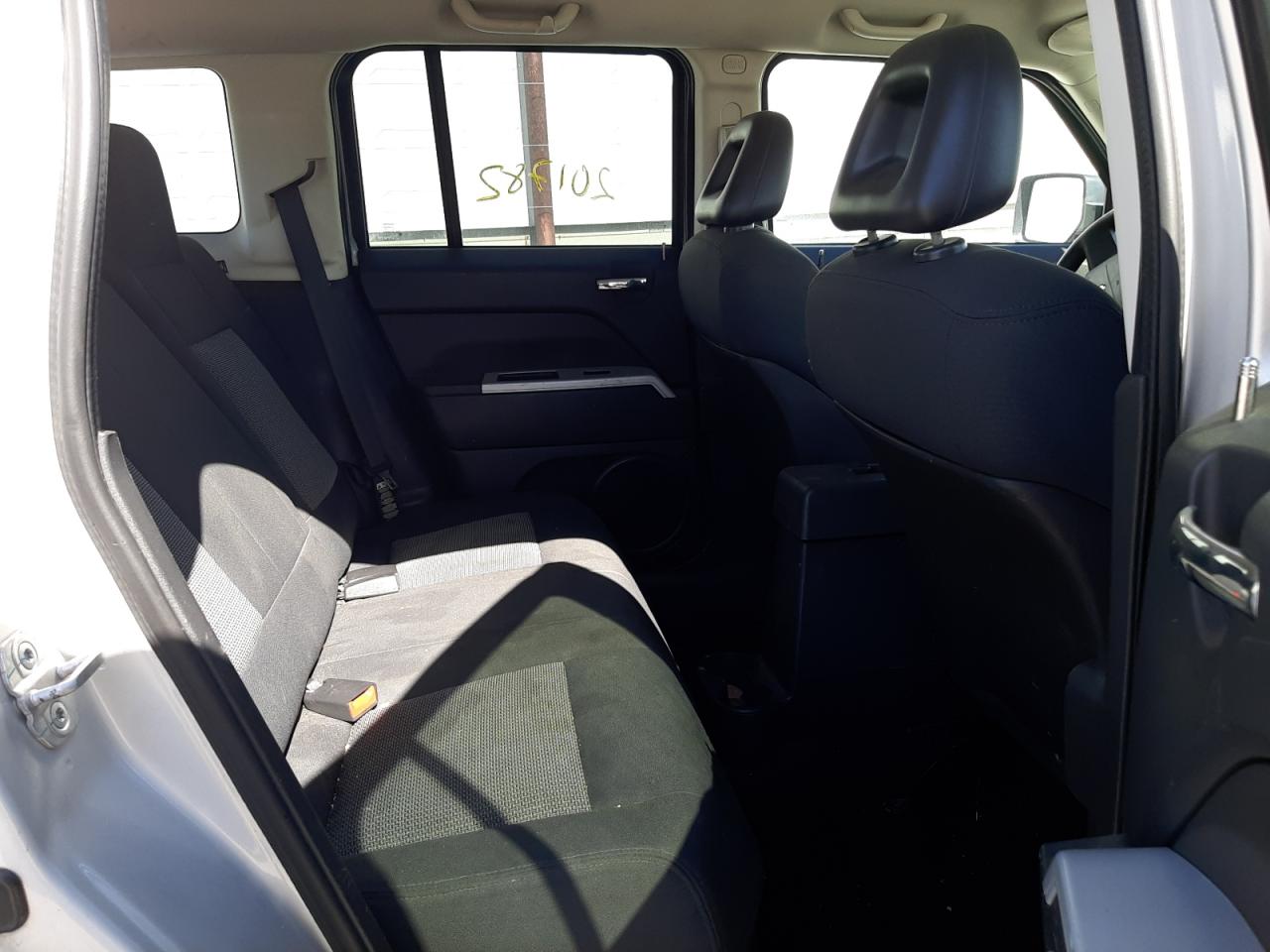 Photo 6 from auction – 2008 JEEP PATRIOT SP with VIN 1J8FT28078D570818