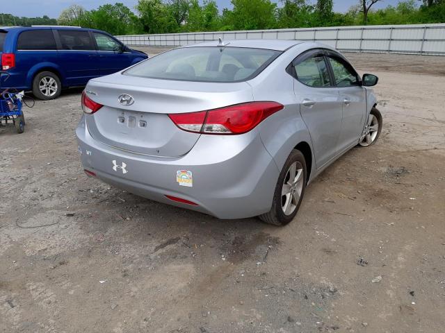 Photo 4 from auction – 2011 HYUNDAI ELANTRA GL with VIN 5NPDH4AE9BH002153