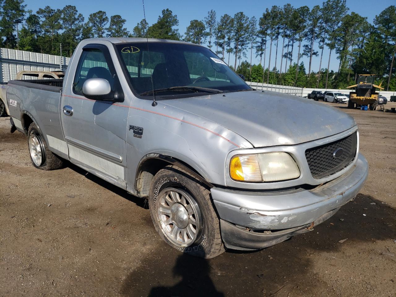 Photo 9 from auction – 2001 FORD F150 with VIN 1FTRF17W11NA52831