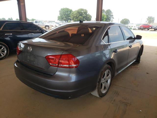Photo 4 from auction – 2015 VOLKSWAGEN PASSAT S with VIN 1VWAS7A39FC098854