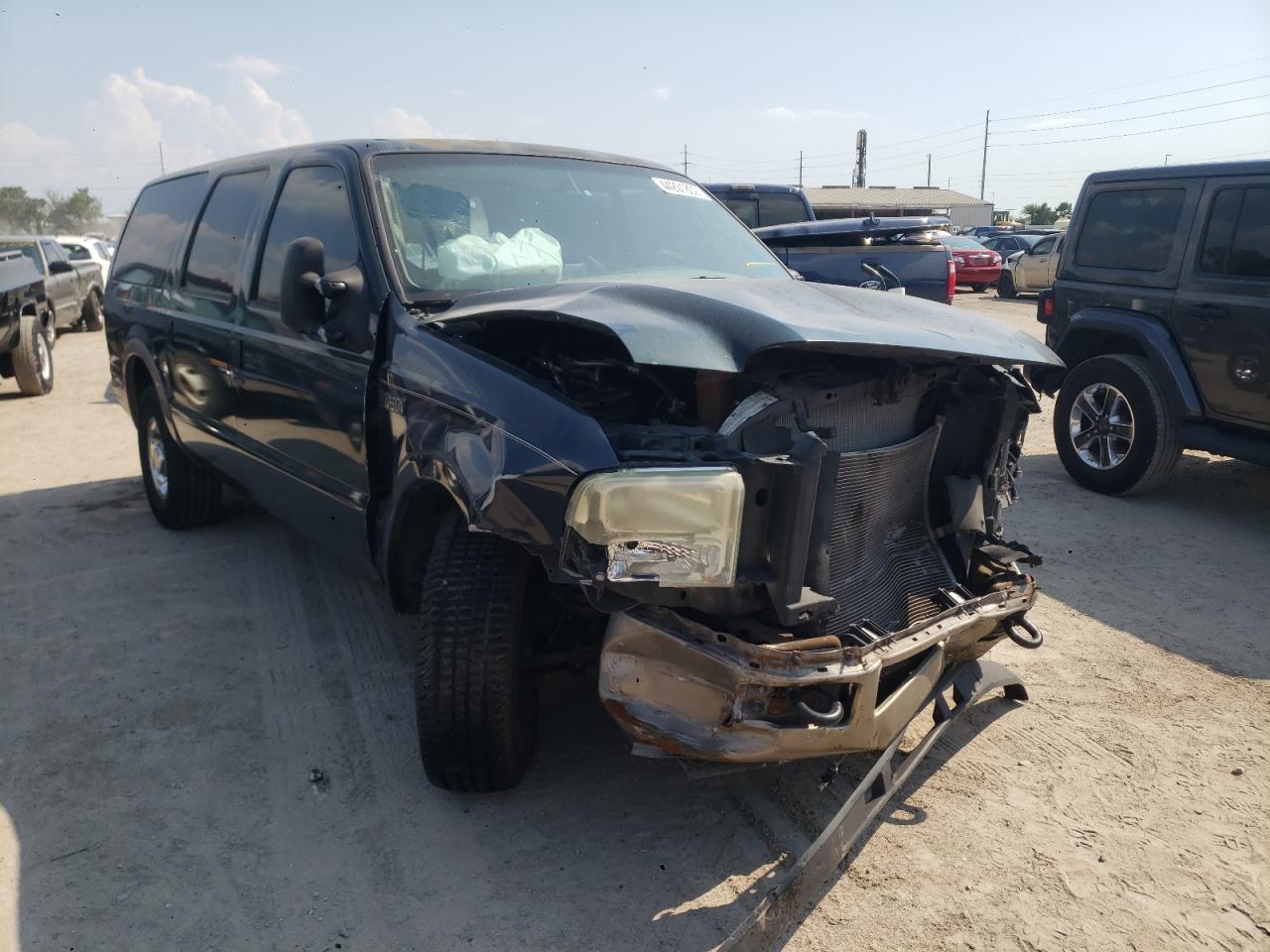 FORD EXCURSION 2005 with VIN 1FMNU44L75EB52627 - Photo from auction