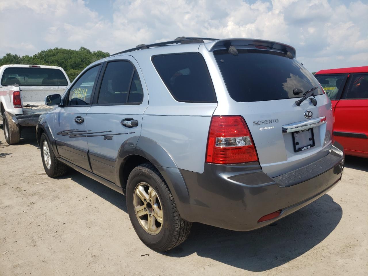 Photo 16 from auction – 2007 KIA SORENTO EX with VIN KNDJD736475665403