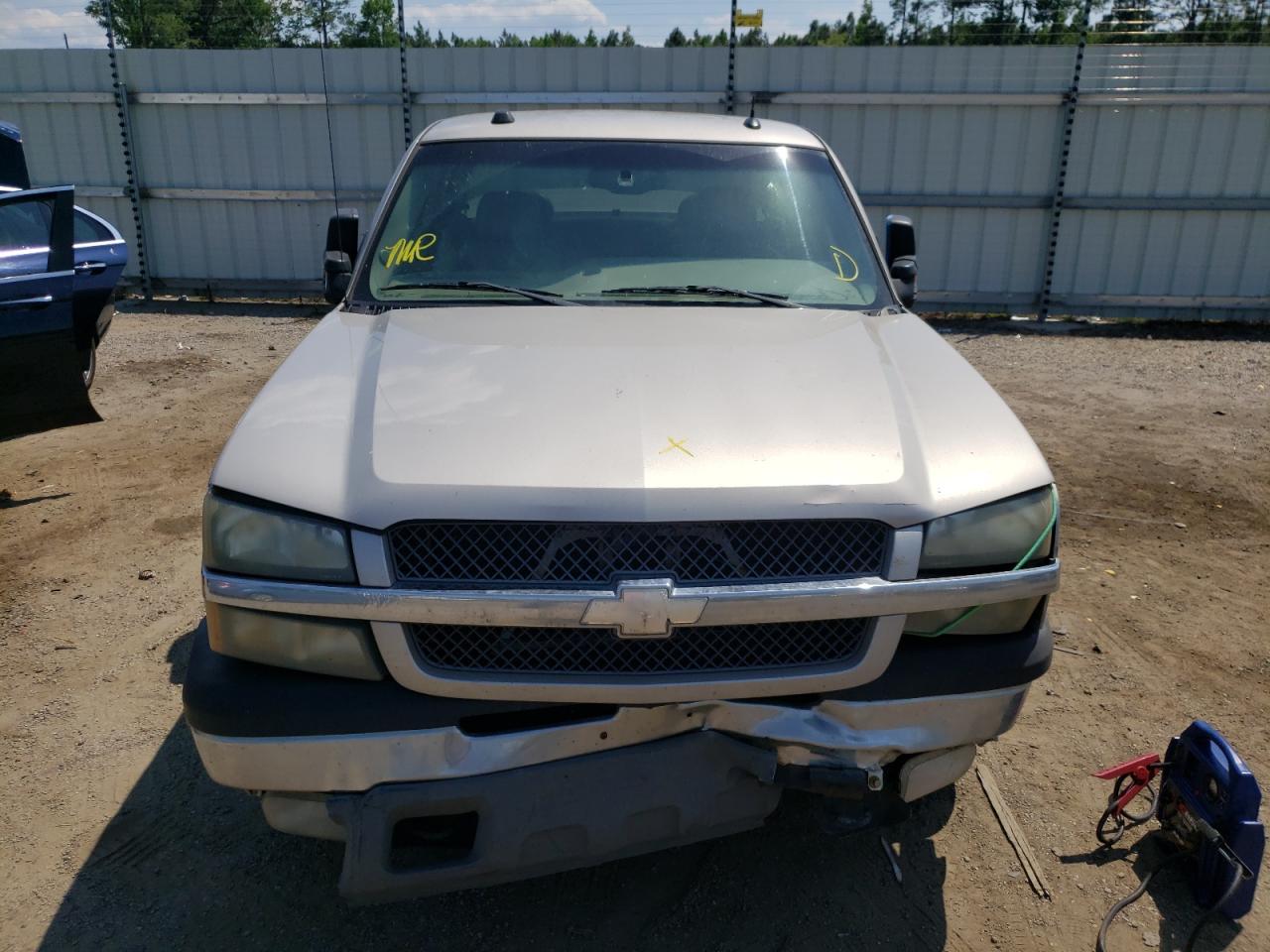 Photo 9 from auction – 2005 CHEVROLET SILVERADO with VIN 2GCEC19T351140118