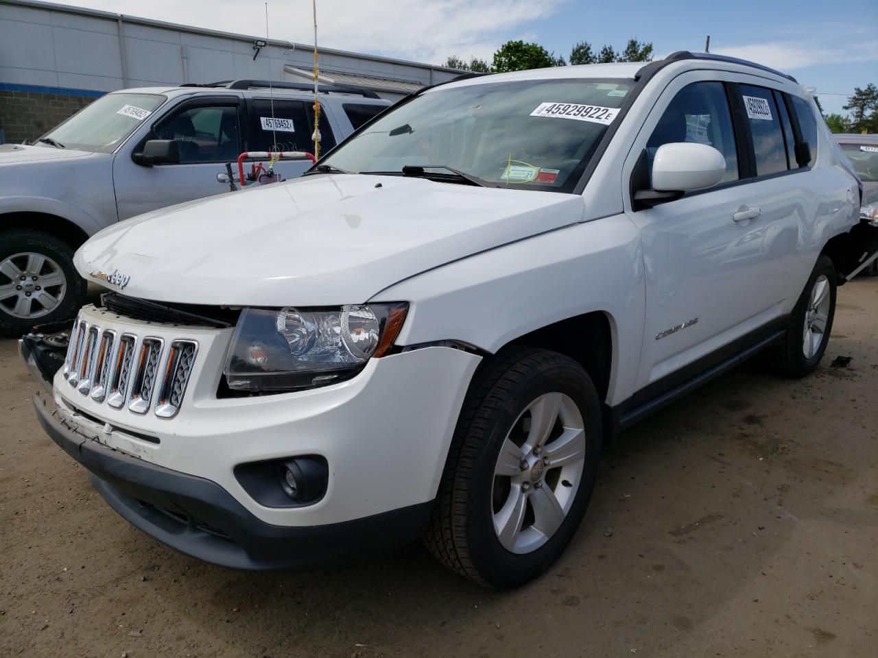 Photo 15 from auction – 2014 JEEP COMPASS LA with VIN 1C4NJDEB2ED734417