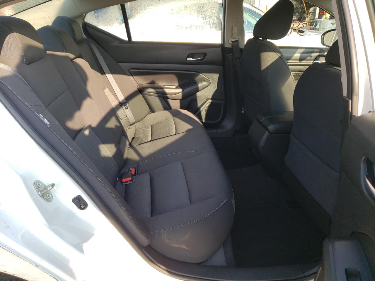 Photo 6 from auction – 2020 NISSAN ALTIMA S with VIN 1N4BL4BV7LC243104