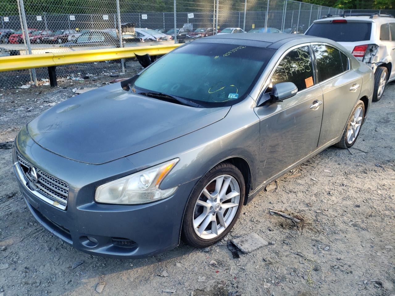 Photo 2 from auction – 2010 NISSAN MAXIMA S with VIN 1N4AA5AP1AC874891