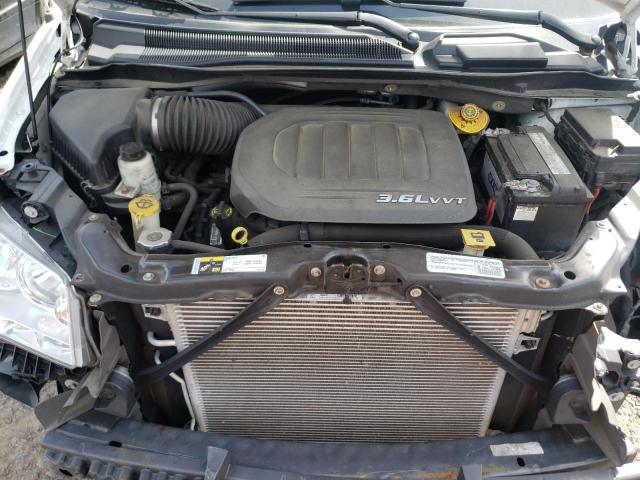 Photo 7 from auction – 2015 CHRYSLER TOWN & COU with VIN 2C4RC1BG4FR630259