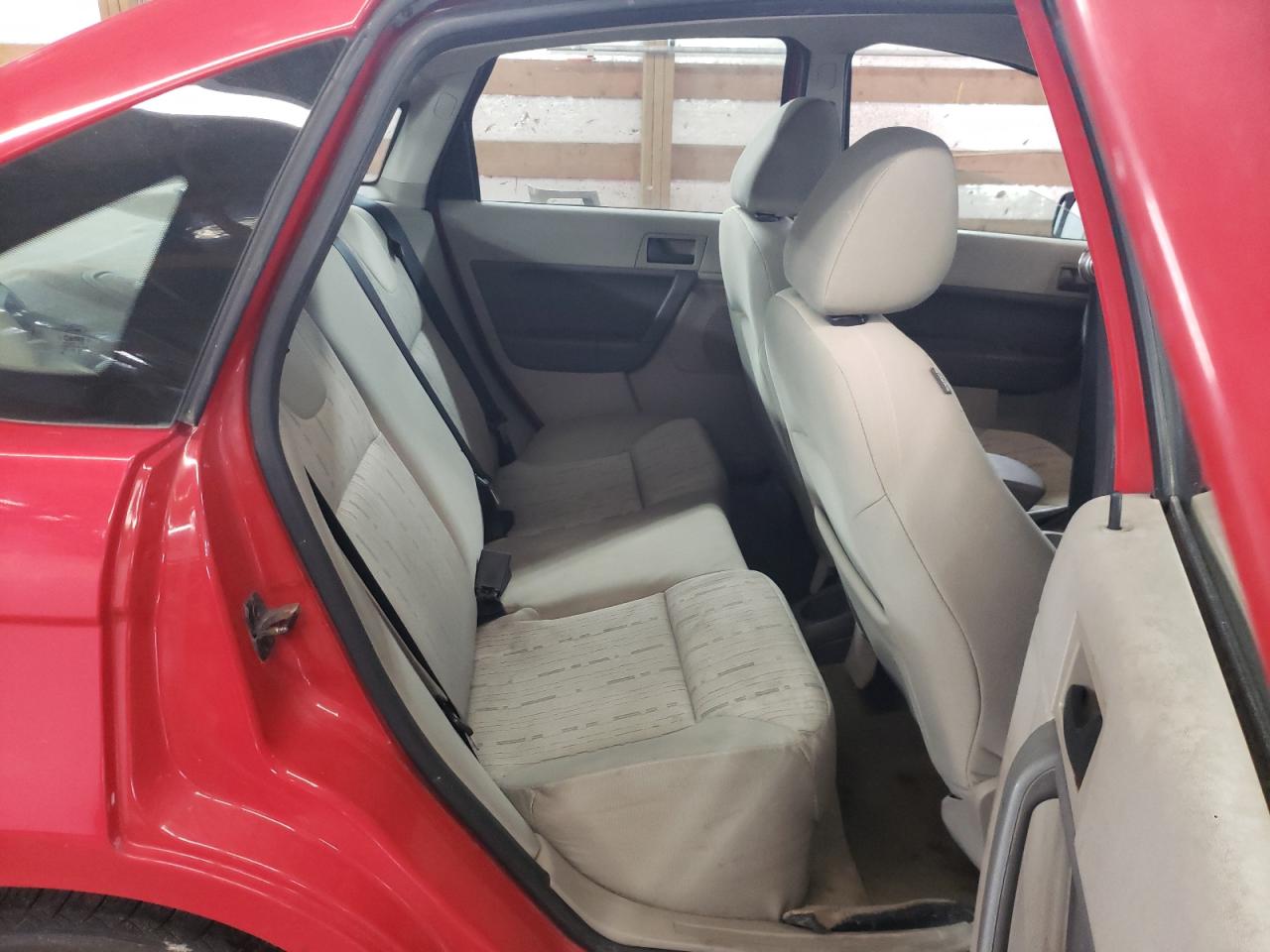 Photo 6 from auction – 2008 FORD FOCUS SE with VIN 1FAHP35N18W270888