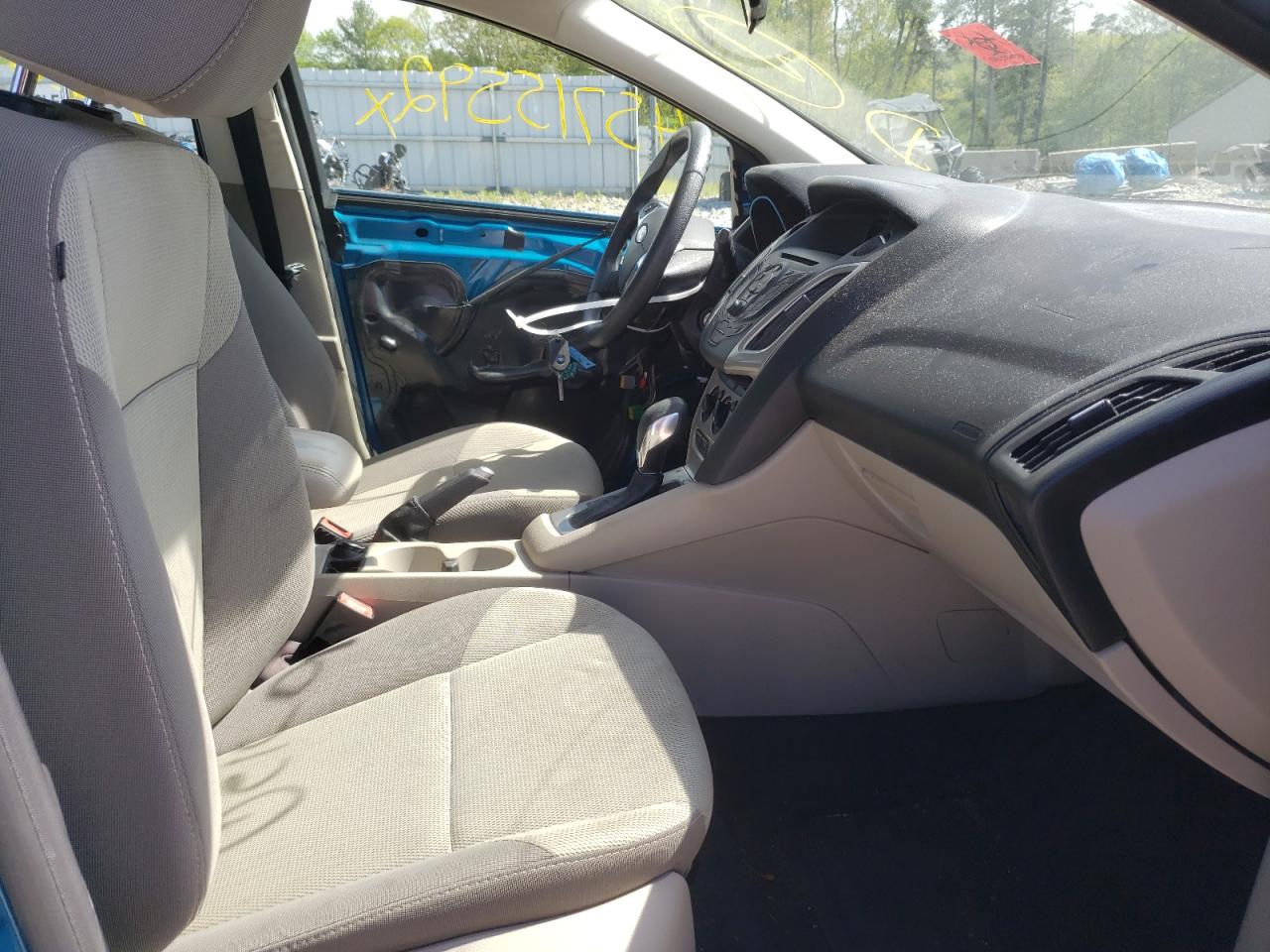 Photo 5 from auction – 2013 FORD FOCUS SE with VIN 1FADP3F20DL257970