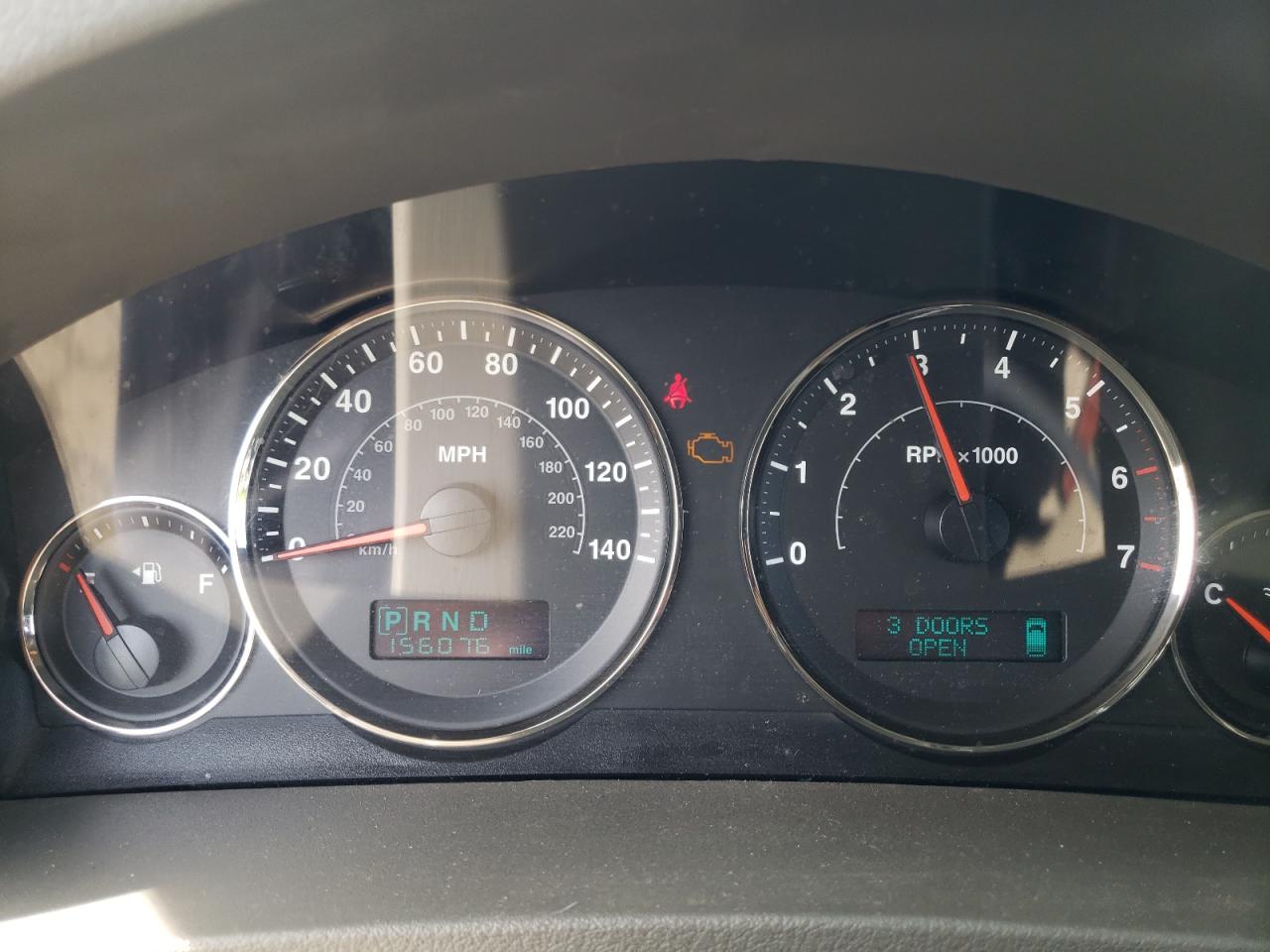 Photo 8 from auction – 2005 JEEP GRAND CHER with VIN 1J4HR58235C679855